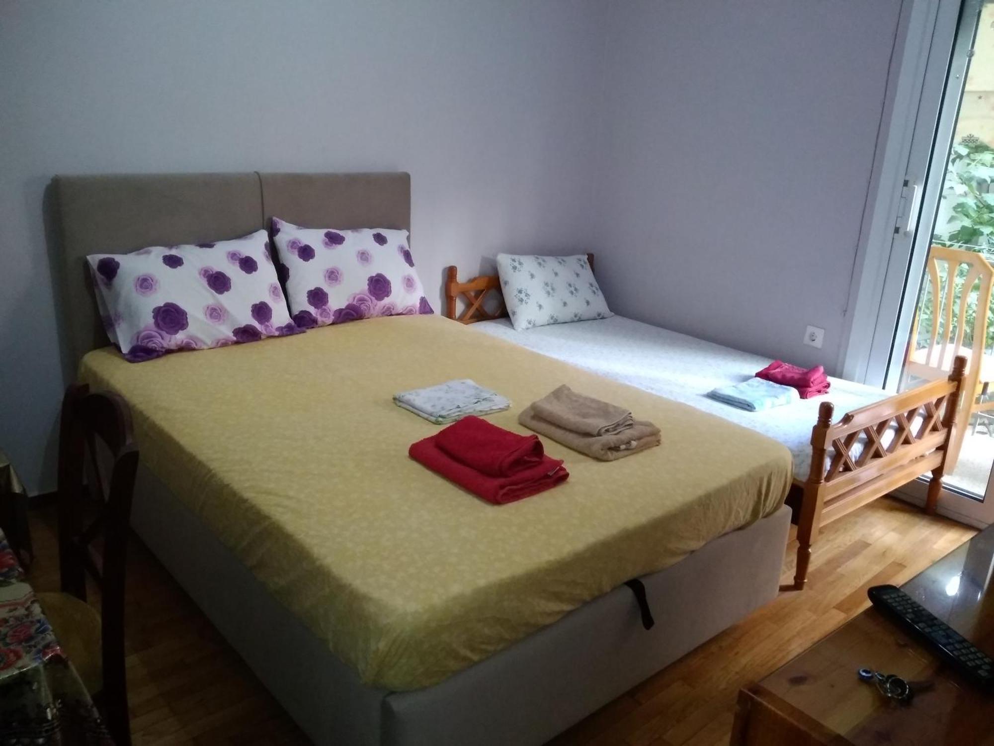 Flower Apartment-Hilton-Us Embassy Athena Bagian luar foto