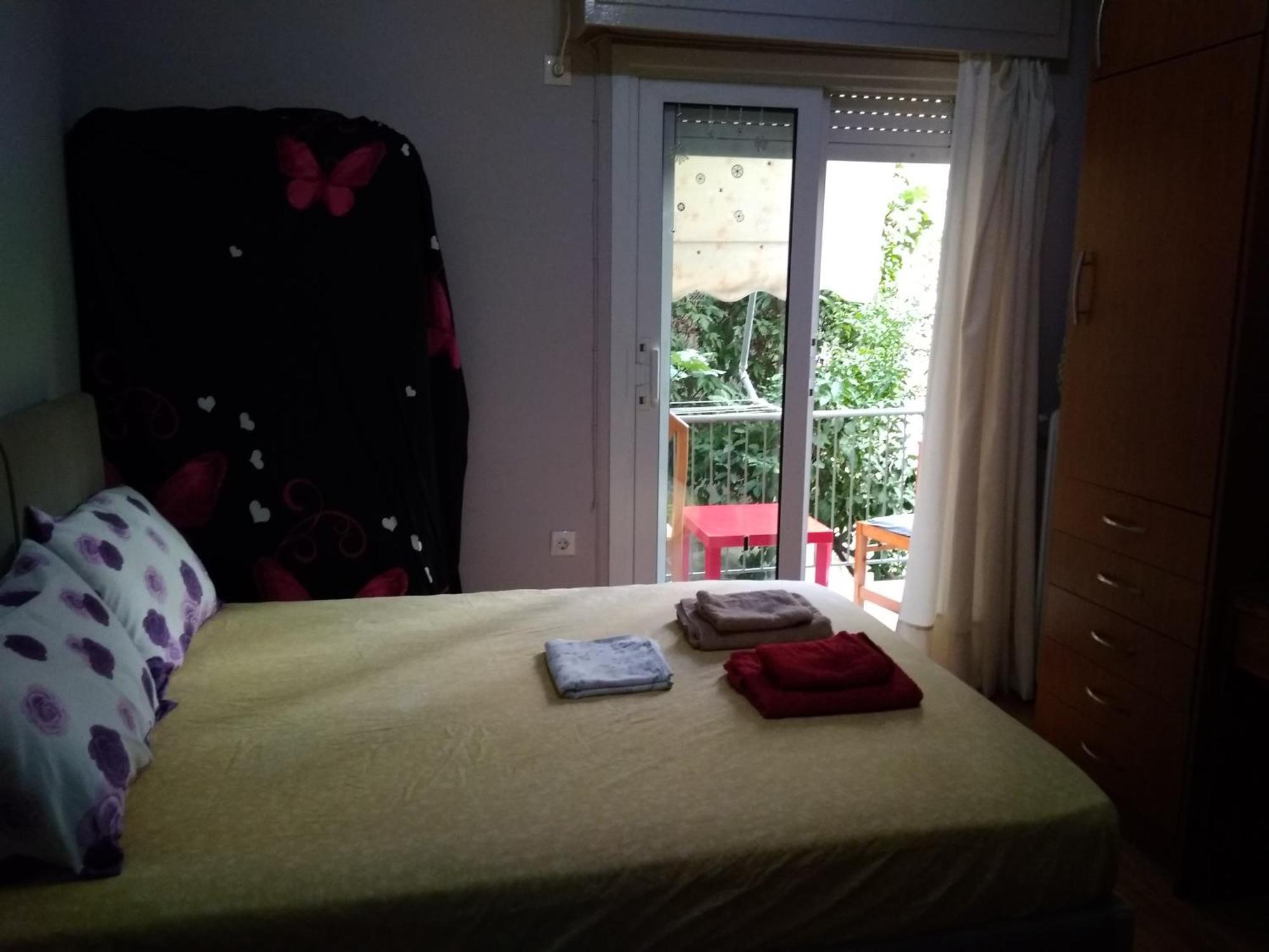 Flower Apartment-Hilton-Us Embassy Athena Bagian luar foto